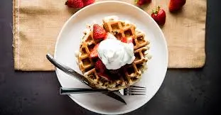 1/2 Waffle + Ice-cream 
